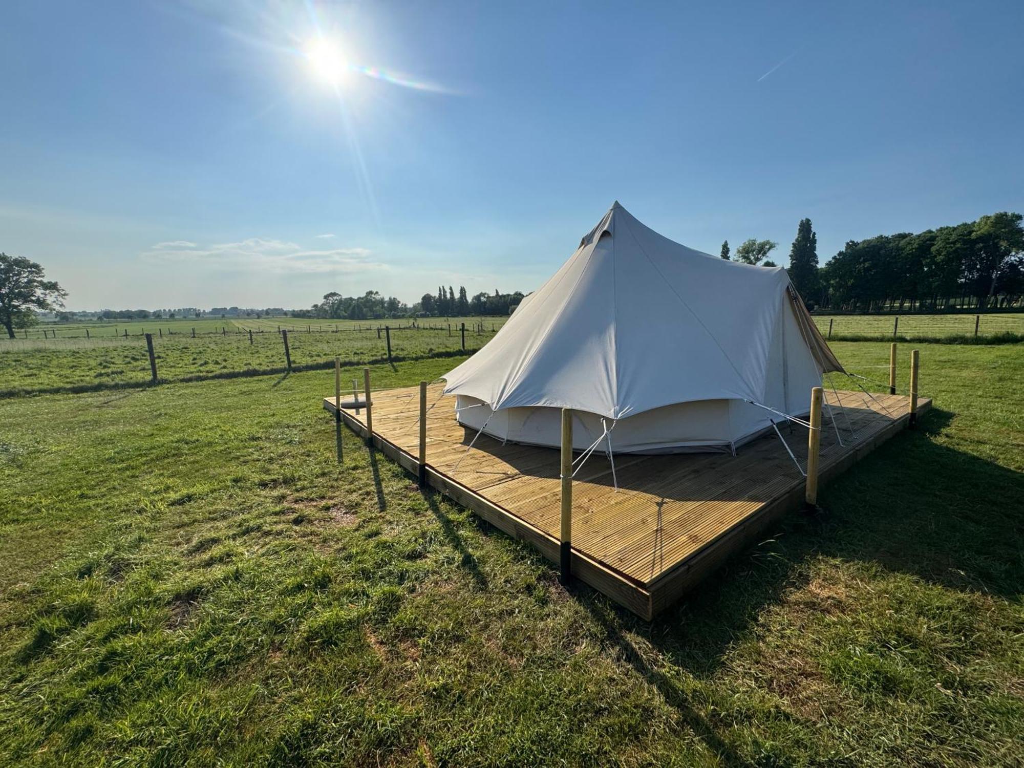 Camp Mangoeste 지델젬 외부 사진